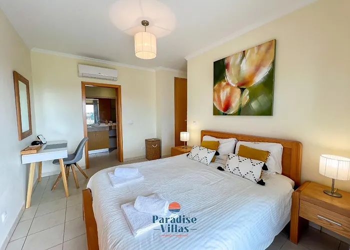 Two Bedroom With Sea Views In *