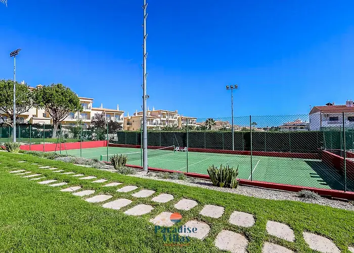 Two Bedroom With Sea Views In Albufeira