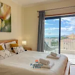 Two Bedroom With Sea Views In Lejlighed *