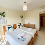 Two Bedroom With Sea Views In Lejlighed
