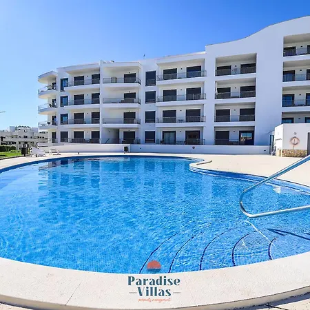 Two Bedroom With Sea Views In Apartman Albufeira