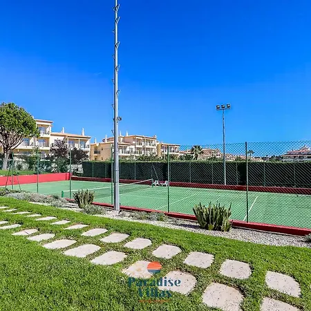 Two Bedroom With Sea Views In Albufeira