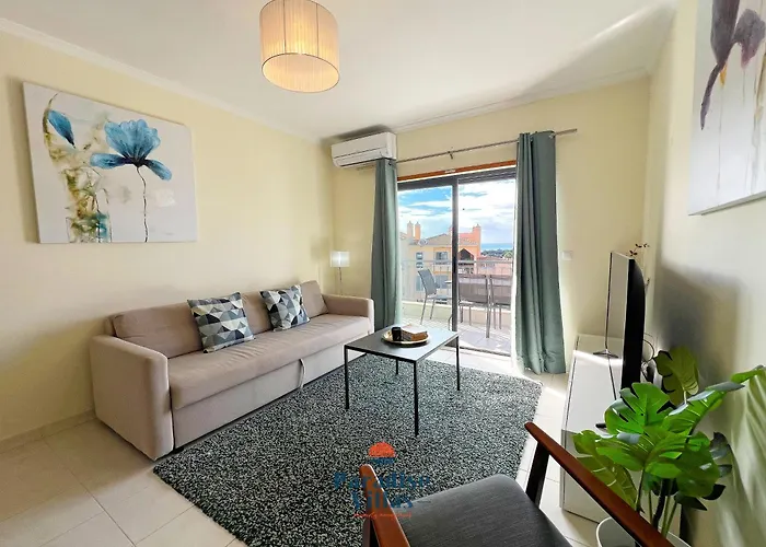 Two Bedroom With Sea Views In *