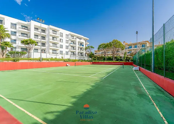 Two Bedroom With Sea Views In